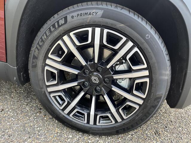 Renault 4 comfort range iconic 52 kWh APPLE CARPLAY ANDROID AUTO / CLIMATE CONTROLE / NAVIGATIE / PACK SAFETY & ADVANCED DRIVING ASSIST.