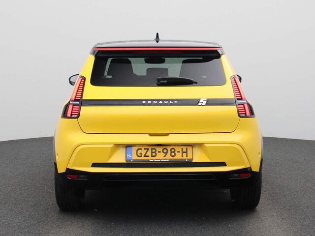 Renault 5 comfort range iconic cinq 52 kWh | Pack Safety & Advanced Driving Assist | Harman Kardon Audio | Stoel- en Stuurwielverwarming | Camera | Draadloze Smartphonelader | 18" LMV 'Chrono' | LED Pure Vision | Android Automotive