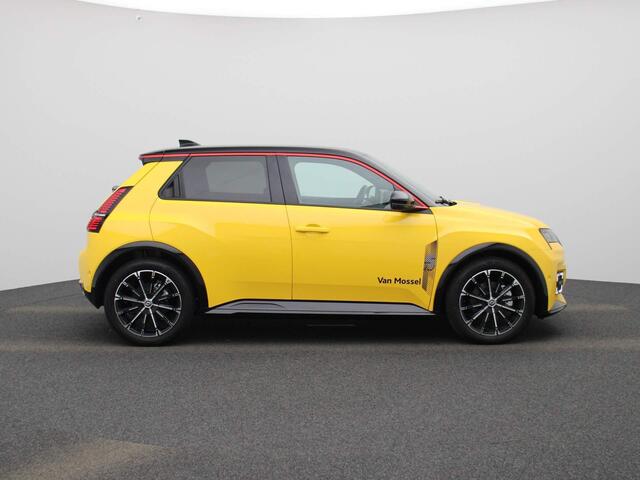 Renault 5 comfort range iconic cinq 52 kWh | Pack Safety & Advanced Driving Assist | Harman Kardon Audio | Stoel- en Stuurwielverwarming | Camera | Draadloze Smartphonelader | 18" LMV 'Chrono' | LED Pure Vision | Android Automotive