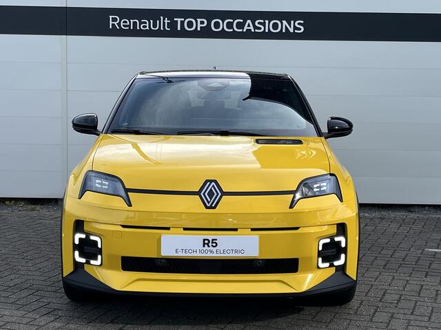 Renault 5 urban range techno 40 kWh | Direct uit voorraad leverbaar! | Pack advanced driving assist | Pack Winter | All-season banden