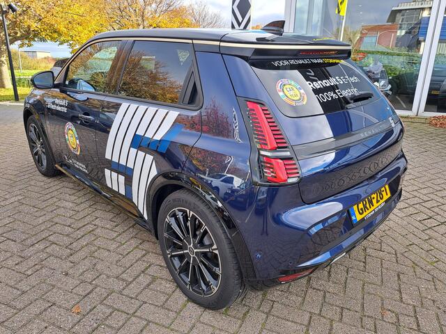 Renault 5 comfort range iconic cinq 52 kWh | 18" LM Velgen | Camera | Adaptive cruise | Harman Kardon | DEMONSTRATIE AUTO, VRAAG NAAR BESCHIKBAARHEID