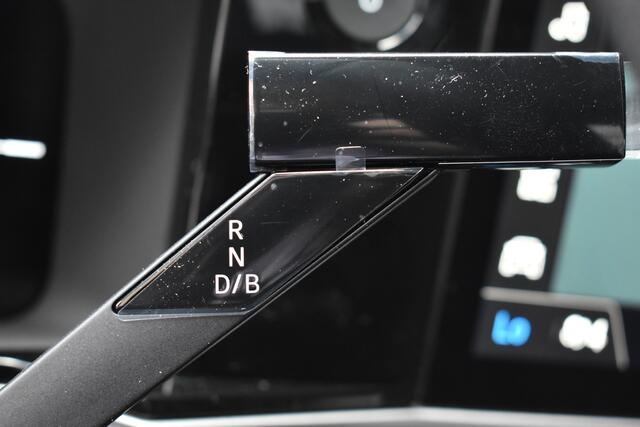 Renault 5 Evolution | Cruise control met snelheidsbegrenzer | Full LED koplampen | ISOFIX-bevestigingssysteem voor kinderzitjes op passagiersstoel en op de twee buitenste zitplaatsen achter