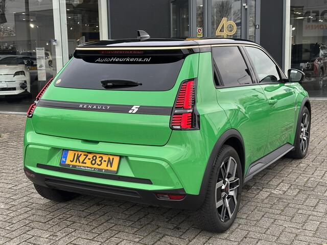 Renault 5 Techno 120 pk Urban Range l DEMOvoordeel l BTW-AUTO l WARMTEPOMP + 80 KW Snelladen!