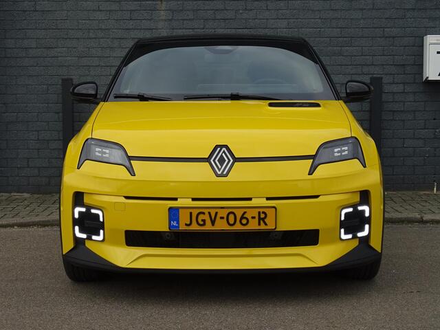 Renault 5 E-TECH Electric Techno 120pk urban range 40 kWh PACK WINTER / PACK ADVANCED DRIVING ASSIST