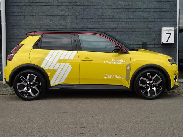 Renault 5 E-TECH Electric Techno 120pk urban range 40 kWh PACK WINTER / PACK ADVANCED DRIVING ASSIST