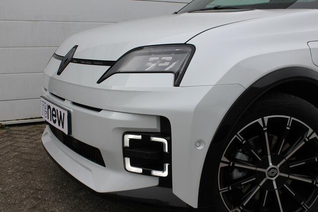 Renault 5 Comfort range iconic cinq 52 kWh 150 PK | Pack Harman Kadon | Pack winter | Camera achter | Zwart dak |