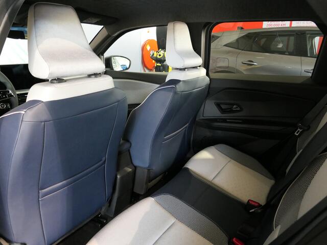 Renault 5 comfort range Roland-Garros 52 kWh - DEMO! - Dodehoek - Harman Kardon audio - Uitparkeer en uitstapwaarschuwing