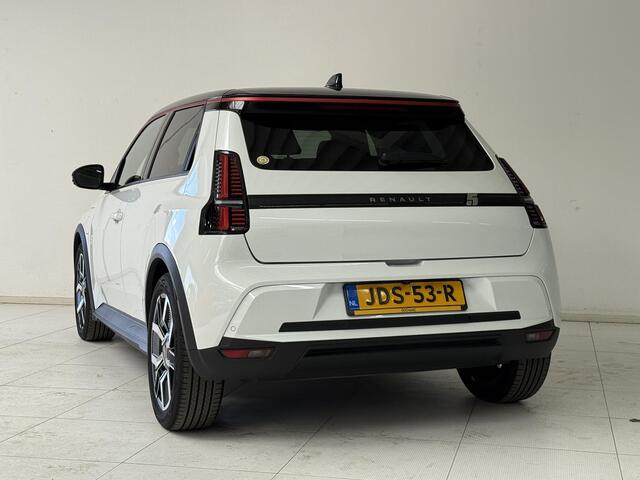 Renault 5 comfort range Techno 52 kWh | Adaptive Cruise Control | Camera | Navigatie | Apple CarPlay / Android Auto |