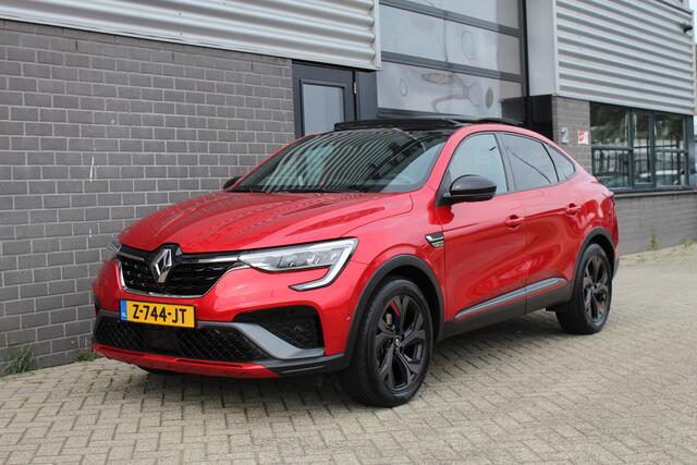 Renault Arkana 1.6 E-Tech Hybrid 145 R.S. Line / Panoramadak / Carplay
