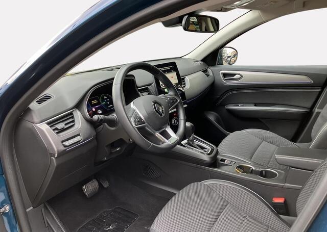 Renault Arkana 1.6 E-Tech hybrid 145 techno - Trekhaak / All season banden
