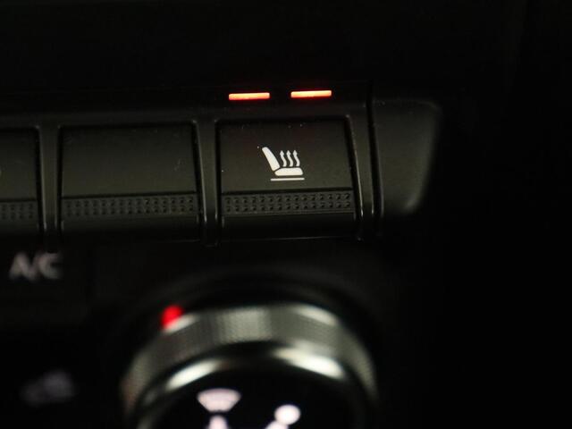 Renault Arkana 1.6 E-Tech hybrid 145 E-Tech engineered | Leder/Alcantara | Stoelverwarming | Adaptive cruise | Camera | Carplay | Stuurverwarming | 18'' | Park Assist | Naviagatie