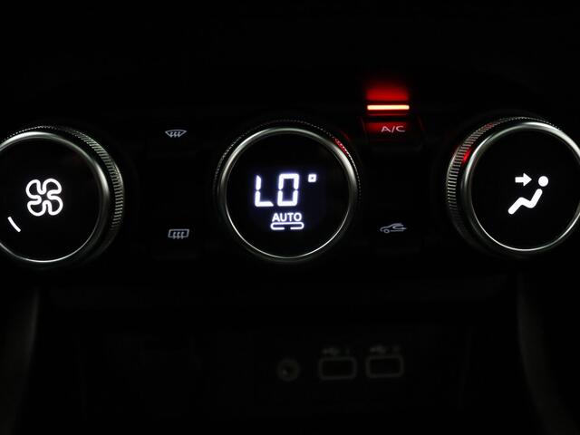 Renault Arkana E-Tech full hybrid 145pk techno Automaat Camera | Adapt. Cruise | Navi | Parkeersens. v+a | Stoel-/stuurverw. | Panoramadak