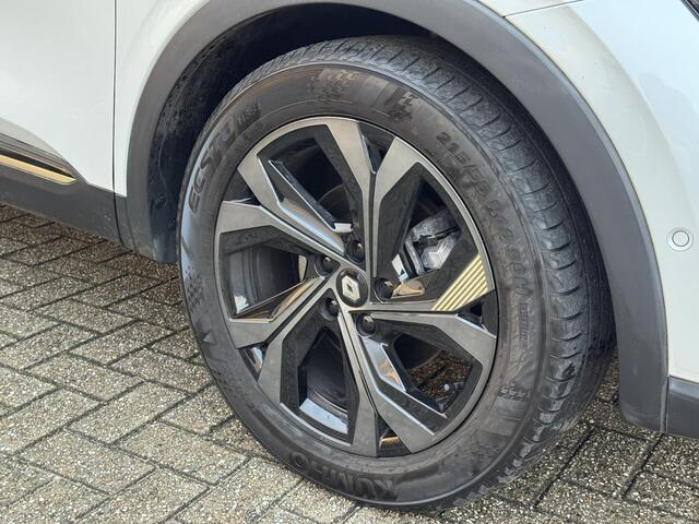 Renault Arkana 1.6 E-Tech hybrid 145 E-Tech engineered / STOELVERWARMING / NAVIGATIE / ACHTERUITRIJCAMERA /