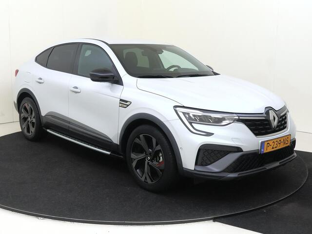 Renault Arkana 1.6 E-Tech Hybrid 145 R.S. Line | Navigatie | Parkeersensoren & Camera | Lederen Bekleding | Side Steps |