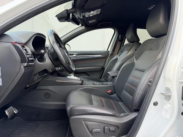 Renault Arkana 1.6 E-Tech Hybrid 145 R.S. Line / Trekhaak (760KG) / Dealer Onderhouden / Adaptive Cruise / Camera / Lederen Bekleding / Stoel & Stuurwiel Verwarming / Spoiler / Zwart Dak / DAB / NAP /