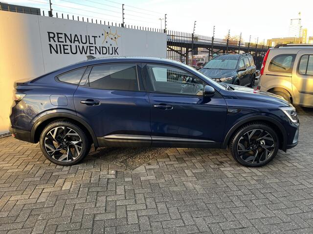 Renault Arkana 1.6 E-Tech full hybrid 145 esprit Alpine / AUTOMAAT / PACK BOSE / PACK CITY PREMIUM / SCHUIF KANTELDAK / CAMERA 360
