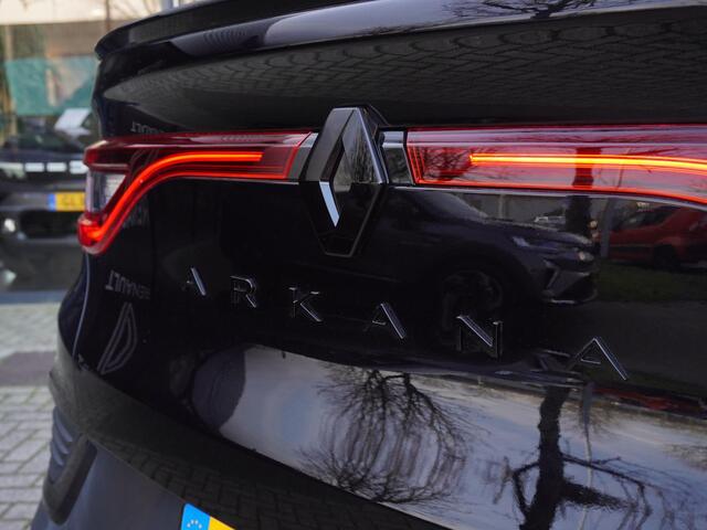 Renault Arkana 1.6 E-Tech hybrid 145 E-Tech engineered AUTOMAAT / 9,3'' NAVI / LEDER / CAMERA / BLINDSPOT / PDC 360 / PRIV GLASS / ADAPT. CRUISE / STOELV. / STUURV. / CLIMATE / APPLE CARPLAY / ANDROID AUTO / 18'' LMV
