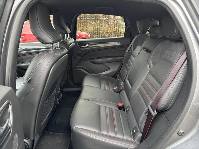 Renault Arkana 1.6 E-Tech Hybrid 145 R.S. Line | Side Steps | Bose sound | Vol Leder |