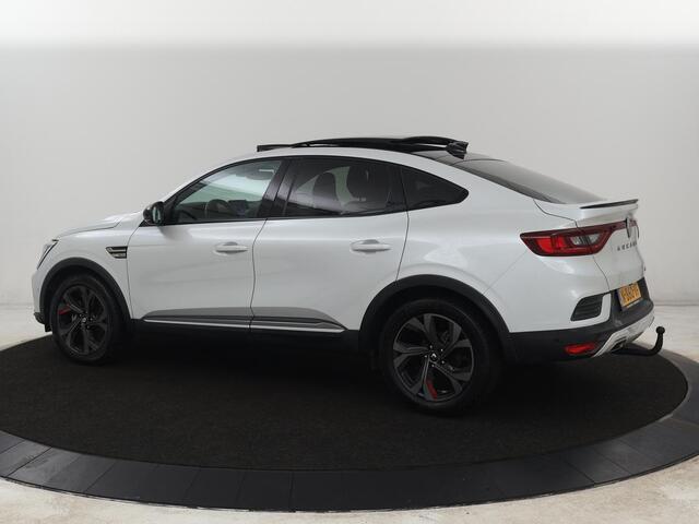 Renault Arkana 1.6 E-Tech Hybrid 145 R.S. Line | Panoramadak | Leder/Alcantara | Trekhaak | Stoelverwarming | Adaptive cruise | Camera | Carplay | Keyless | Park Assist | Full LED | Navigatie