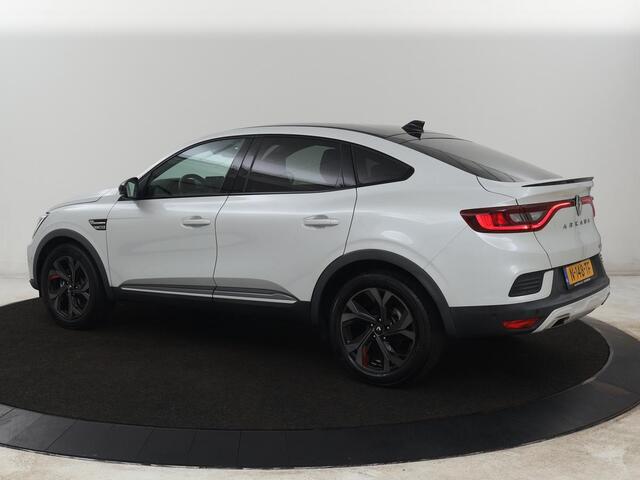 Renault Arkana 1.6 E-Tech Hybrid 145 R.S. Line | Leder/Alcantara | Stoelverwarming | Adaptive cruise | Camera | Carplay | Keyless | Park Assist | Full LED | Navigatie | File Assistent