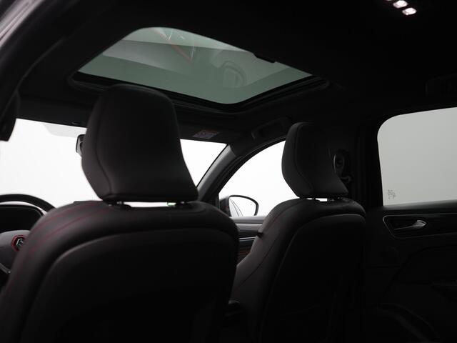 Renault Arkana 1.6 E-Tech Hybrid 145 R.S. Line - RIJKLAARPRIJS - All Seasonbanden - Achteruitrijcamera - Adaptive Cruise Control - Stoel- en Stuurverwarming - Dealeronderhouden - Schuif-/kanteldak