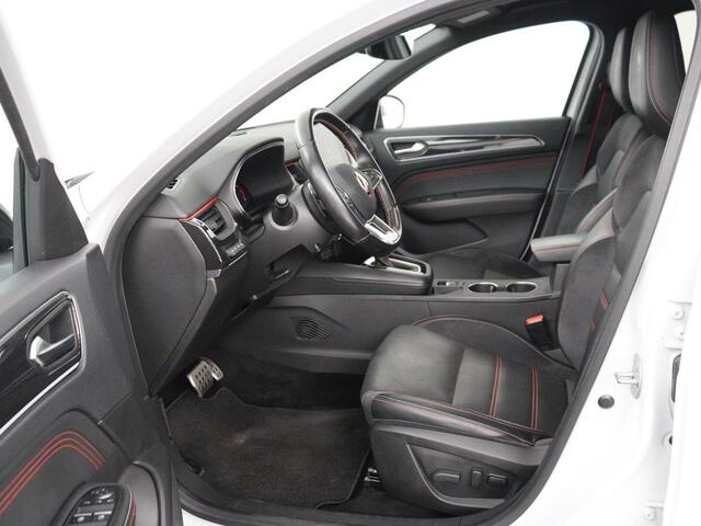 Renault Arkana 1.3 TCe 140 | Leder | Stoel & Stuurverwarming | Adaptive Cruise | Camera | Sfeerverlichting | Carplay | Bose