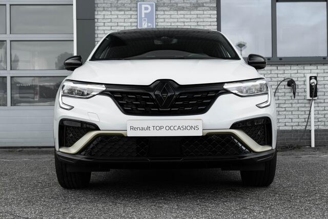 Renault Arkana 1.6 E-Tech hybrid 145 E-Tech engineered | schuifdak | leder | 360 camera | stoelverwarming |