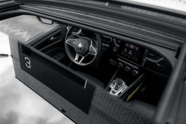 Renault Arkana 1.6 E-Tech hybrid 145 E-Tech engineered | schuifdak | leder | 360 camera | stoelverwarming |