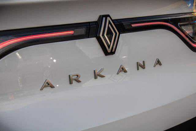 Renault Arkana mild hybrid 140 techno I pack winter I 360 camera