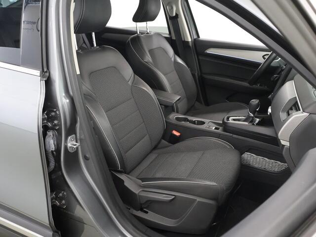 Renault Arkana 1.6 E-Tech Hybrid 145 Intens | Navigatie | Parkeercamera | Climate Control | Keyless Entry/Go | Cruise Control Adaptief | Apple Carplay/Android Auto |