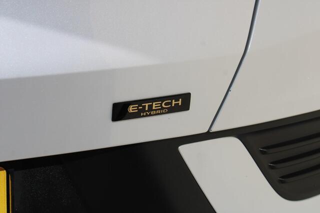 Renault Arkana 1.6 E-Tech hybrid 145 E-Tech engineered | Adaptieve Cruise | Panoramadak | Stoel en Stuurverwarming