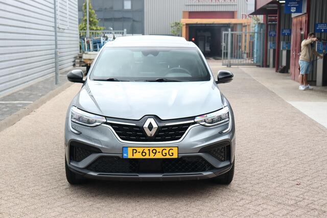 Renault Arkana 1.6 E-Tech Hybrid 145 R.S. Line O.a: Stoelverw, Pano, ACC, Clima, Navi, PDC, Camera, Etc. All-in prijs!