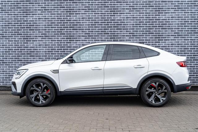Renault Arkana 1.6 E-Tech Hybrid 145 R.S. Line | Two-Tone | Navigatie | Apple Carplay | Android Auto | Stoelverwarming | Lederen Bekleding | LED Koplampen | Elektrisch Verstelbare Voorstoelen | Lichtmetalen Velgen 18 inch