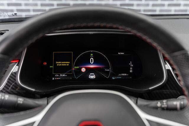 Renault Arkana 1.6 E-Tech Hybrid 145 R.S. Line | Two-Tone | Navigatie | Apple Carplay | Android Auto | Stoelverwarming | Lederen Bekleding | LED Koplampen | Elektrisch Verstelbare Voorstoelen | Lichtmetalen Velgen 18 inch