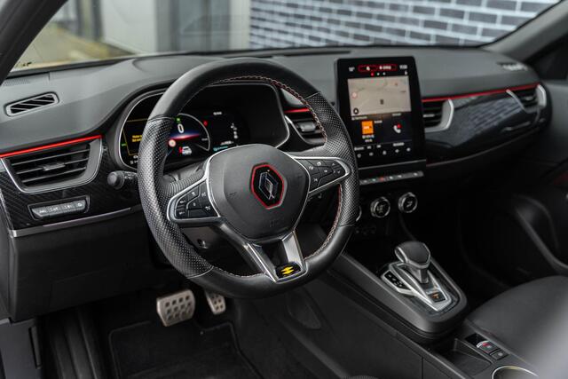 Renault Arkana 1.6 E-Tech Hybrid 145 R.S. Line | Two-Tone | Navigatie | Apple Carplay | Android Auto | Stoelverwarming | Lederen Bekleding | LED Koplampen | Elektrisch Verstelbare Voorstoelen | Lichtmetalen Velgen 18 inch