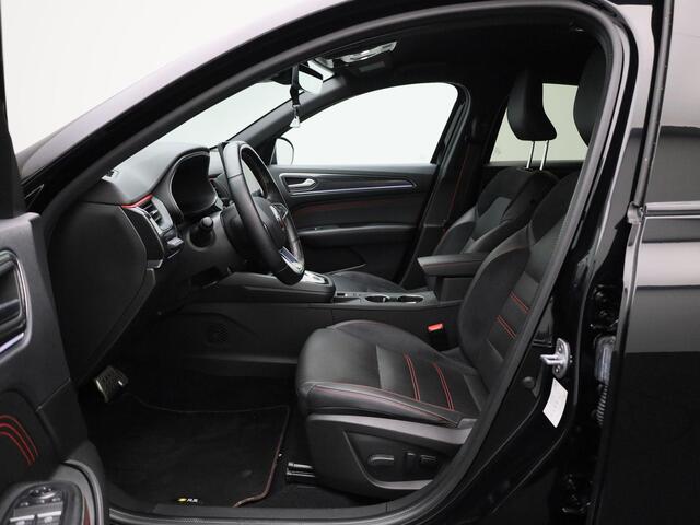 Renault Arkana 1.6 E-Tech Hybrid 145Pk R.S. Line | Navigatie | Apple Carplay/Android Auto | Adaptieve Cruise Control | Stoel- & Stuurverwarming | Parkeersensoren Voor & Achter | Achteruitrijcamera | Elektrisch Verstelbare Voorstoelen |