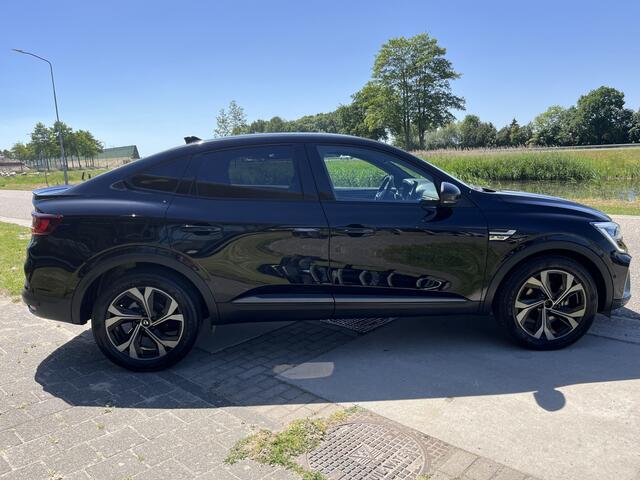 Renault Arkana 1.6 E-Tech hybrid 145PK R.S. Line E-Tech engineered / Adaptive Cruise / Elek. stoelen / Stoel+Stuurverw.