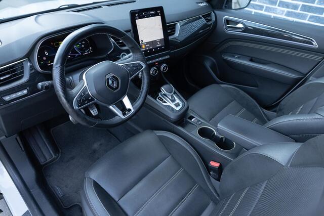Renault Arkana 1.6 Hybrid 145 E-Tech engineered | Panoramadak | Bose Audio | Cruise Control Adaptief | Dodehoekdetectie | Keyless Entry | Elektrisch Verstelbare Voorstoelen | Stoelverwarming | Achteruitrijcamera | Parkeersensoren | Navigatie | Apple Carplay | Android Au