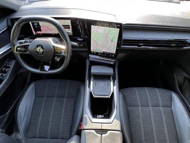 Renault Austral 1.2 E-Tech full hybrid 200 techno Automaat / Dealer onderhouden / 1.500 kg trekgewicht / Elektrische klep / Navigatie / Apple Carplay Android / 19" LM wielen /