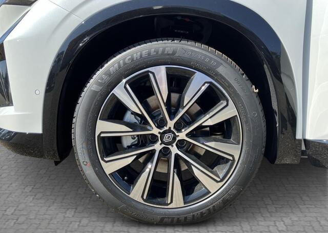Renault Austral 1.2 E-Tech full hybrid 200 techno - NIEUW MODEL / panoramisch vast glazen dak / two-tone kleurstelling