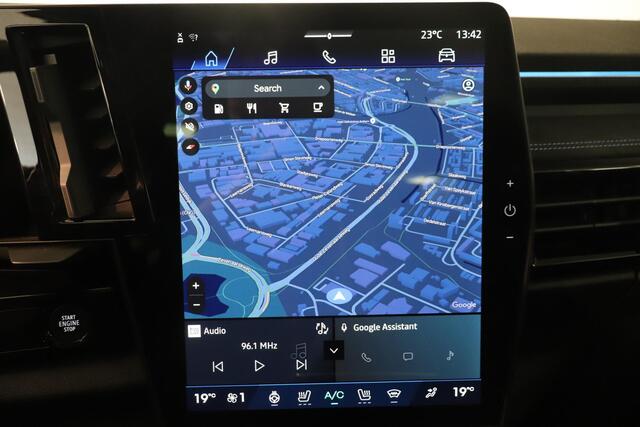 Renault Austral 1.2 E-Tech full hybrid 200 iconic esprit Alpine | Panoramadak | Elektrische Achterklep | 360° Camera | Stoelverwarming