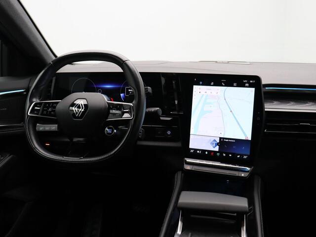 Renault Austral 160pk mild hybrid Iconic | Trekhaak | Harman Kardon | 1800kg Trekvermogen | Bestuurdersstoel met Massage | 360 Graden Camera | Stuur, Stoel en Voorruit Verwarming |