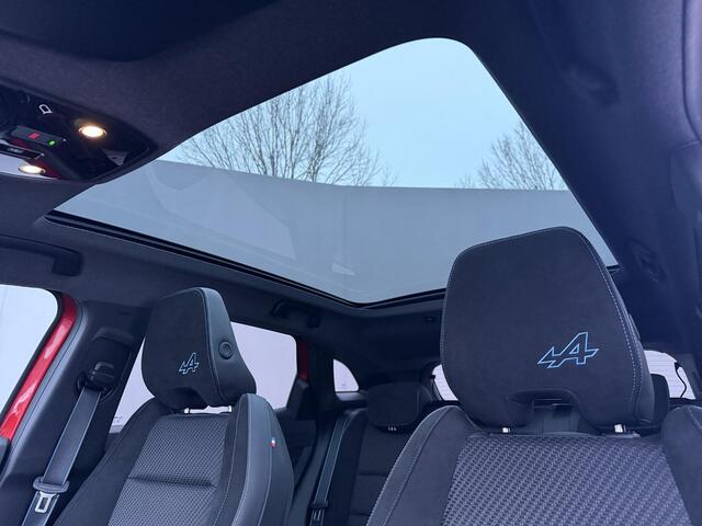 Renault Austral E-Tech full hybrid 200 techno esprit Alpine / Fabrieksgarantie tot 04-2027 / Panoramadak / 360 Camera / Navigatie / Adaptieve Cruise / Dodehoekdetectie met correctie / ApplecarPlay & Android Auto / DAB / Elektr Stoelen / Stoel Massage / Stoelverwarming / 