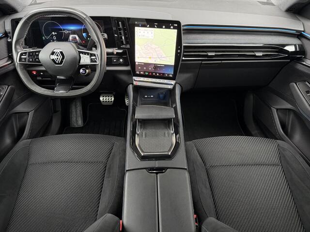 Renault Austral 1.3 mild hybrid 160 X-tronic techno esprit Alpine / 1800 Kg Trekgewicht / Pack Lounge / Trekhaak Afn. / Camera / Elektrische Stoelen + Massage Stoelen Functie / Stoelverwarming / Alcantara Interieur delen / All Season Banden /