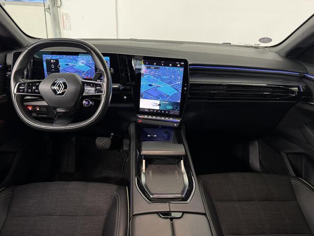 Renault Austral 1.2 E-Tech full hybrid 200 iconic | Afneembare Trekhaak | 360° Camera | Stoel + Stuurverwarming | Elektrische Achterklep |