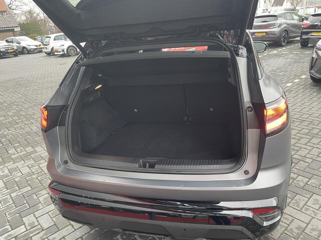 Renault Austral 1.2 E-Tech full hybrid 200 iconic esprit Alpine / 4CONTROL advanced / PACK AROUND VIEW CAMERA / PACK LIGHT & SOUND / PACK VISION