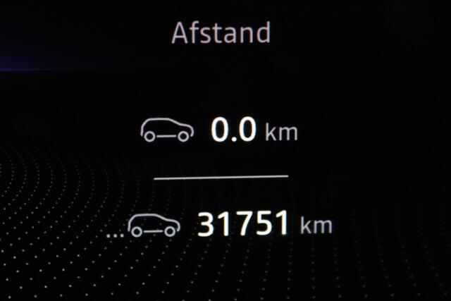 Renault Austral E-Tech full hybrid iconic 200pk 360° Camera | Adapt. Cruise | Parkeersens. v+a | Stoel-/stuur-/voorruitverw.