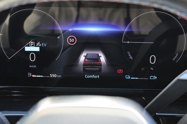 Renault Austral 1.2 E-Tech full hybrid 200 iconic esprit Alpine All season banden | Navigatiesysteem | Achterruitrij Camera | Stoelverwarming en Stuurwielverwarming