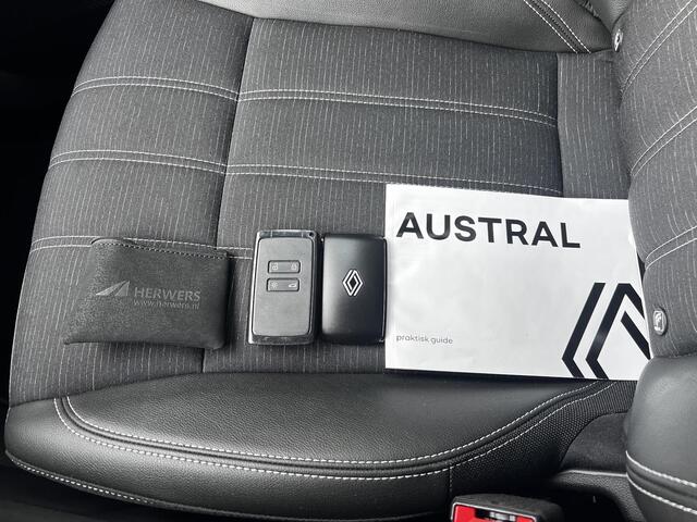 Renault Austral 1.3 mild hybrid 160 X-Tronic techno Automaat / Fabrieksgarantie tot 04-2027 / 1.800 kg trekgewicht / Stuur-, stoel- en voorruitverwarming / Navigatie / Apple Carplay Android / Adaptieve CC / 19" LM wielen /