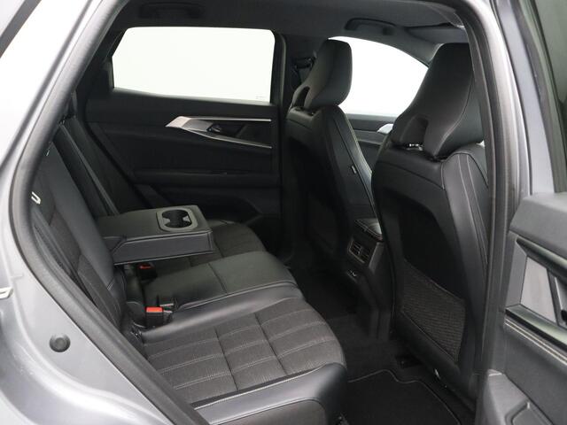 Renault Austral 200pk E-Tech full hybrid Iconic | Elektrische bestuurdersstoel | Stuurwiel & Voorstoelen Verwarmd | Adaptive Cruise Control | Around View Camera |